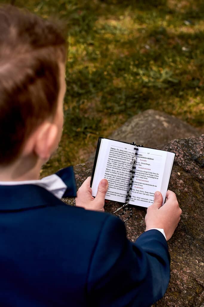 Książeczka do nabożeństwa - sesja Komunijna