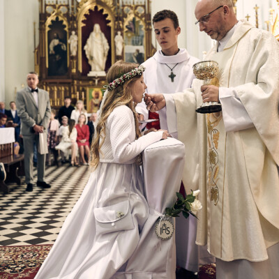 Eucharystia - I Komunia Święta - kościół NMP w Pabianicach