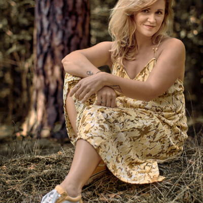 Portret w lesie - okolice Zgierza