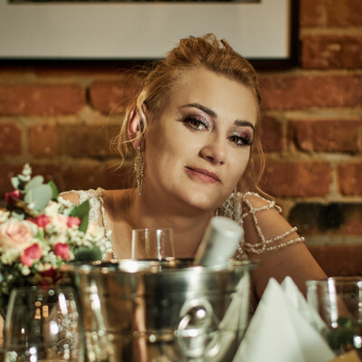 Pani Młoda - reportaż ślubny - przyjęcie