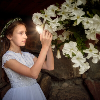 Bajkowe zdjęcie Nadii podczas sesji Komunijnej