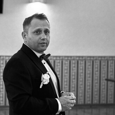 Pan Młody podczas wesela